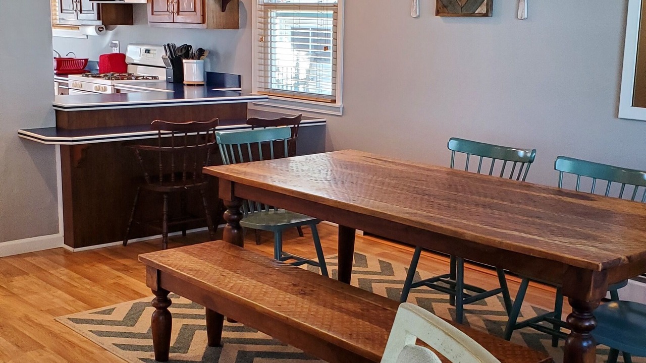 Photo of Others in Huron