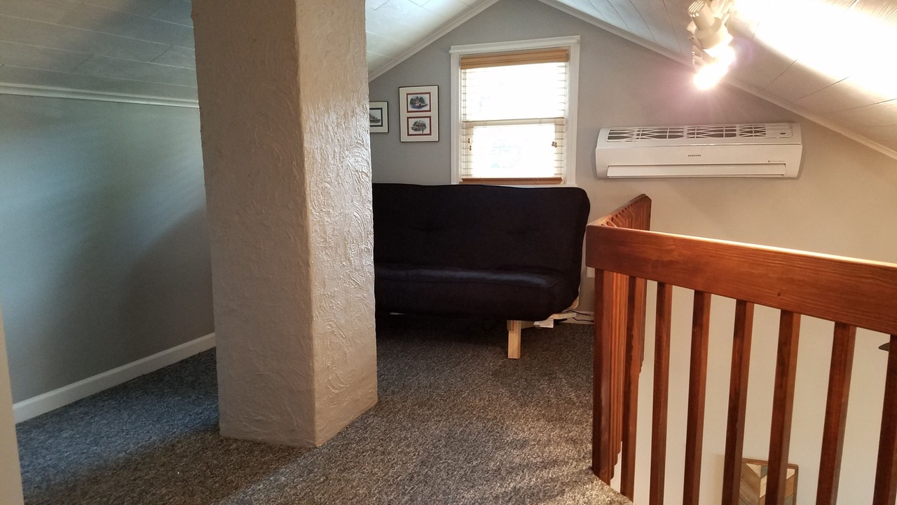 Photo of Others in Huron