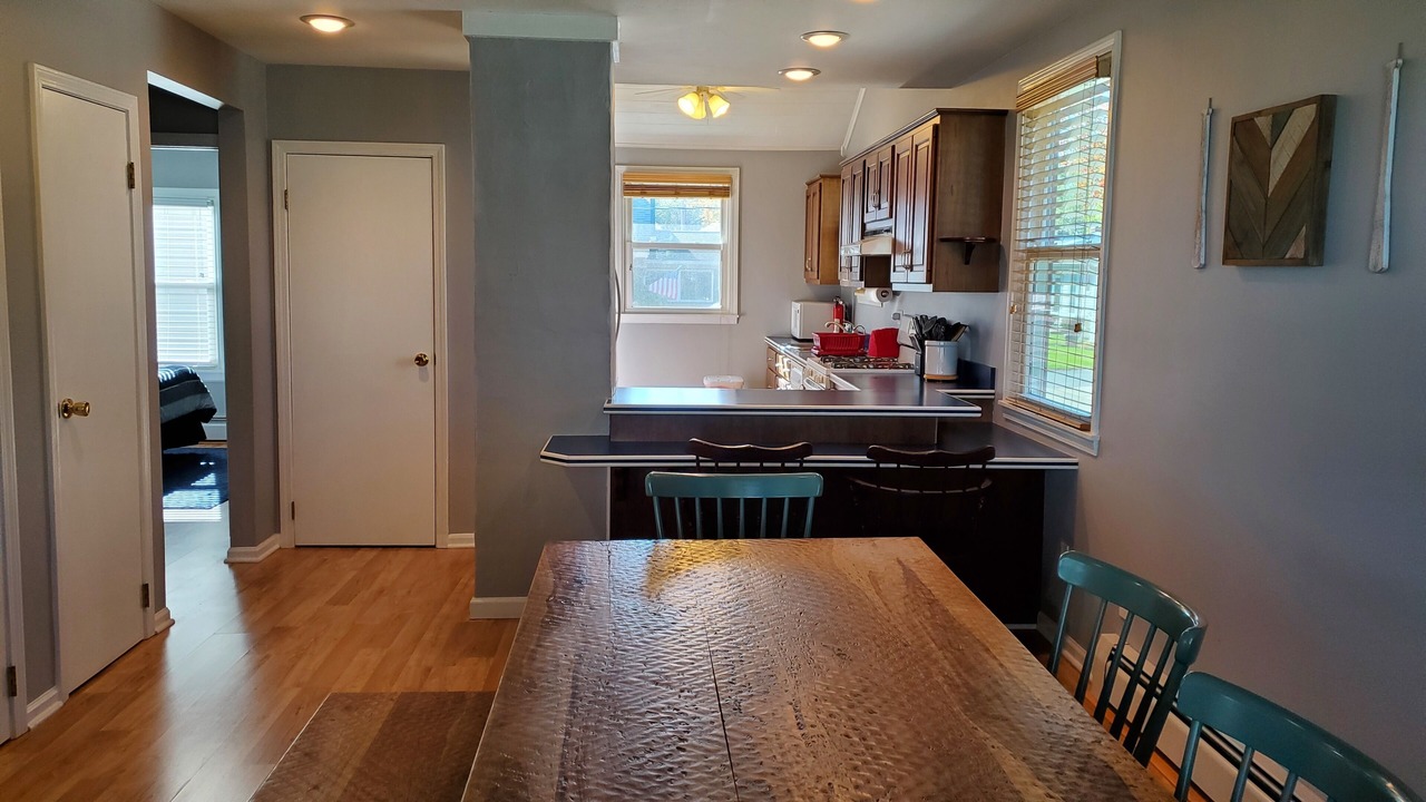 Photo of Others in Huron