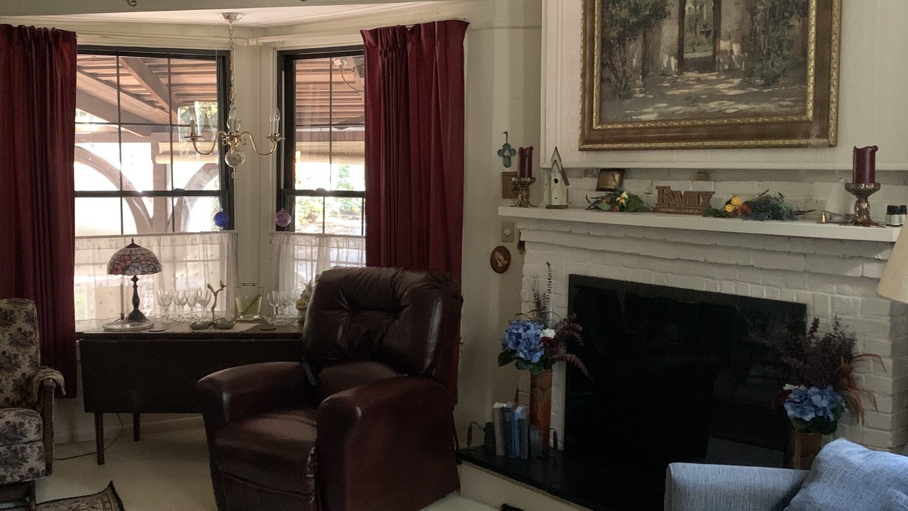 Photo of Livingroom in Mount Gretna Heights