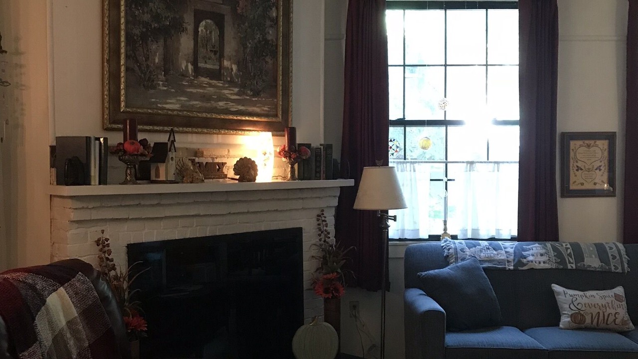 Photo of Livingroom in Mount Gretna Heights