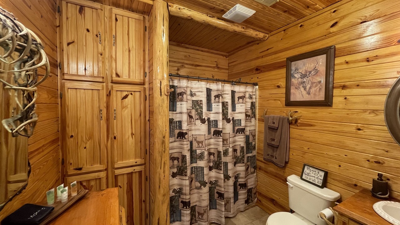 Photo of Bathroom in Eddyville