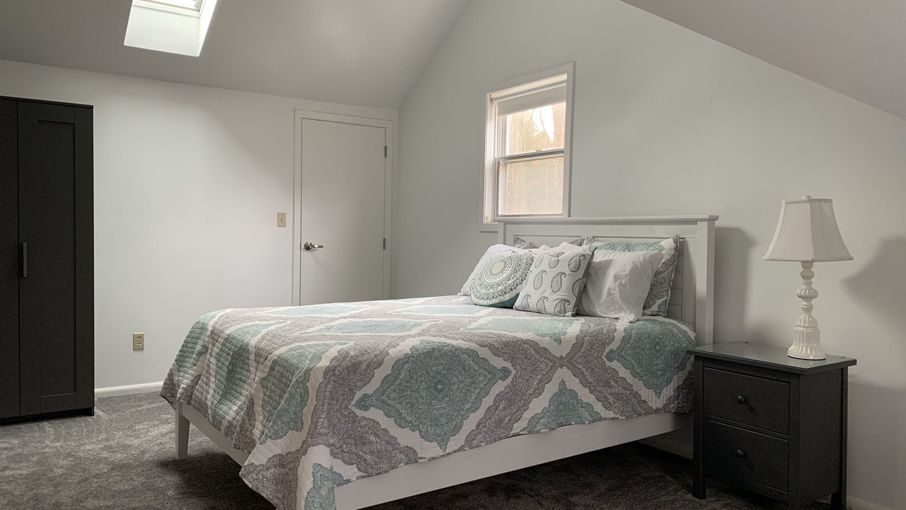 Photo of Others in Harbert