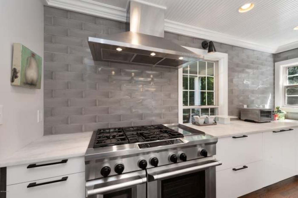 Photo of Others in Harbert