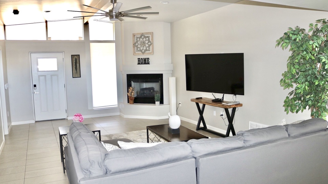 Photo of Livingroom in Mesilla Park