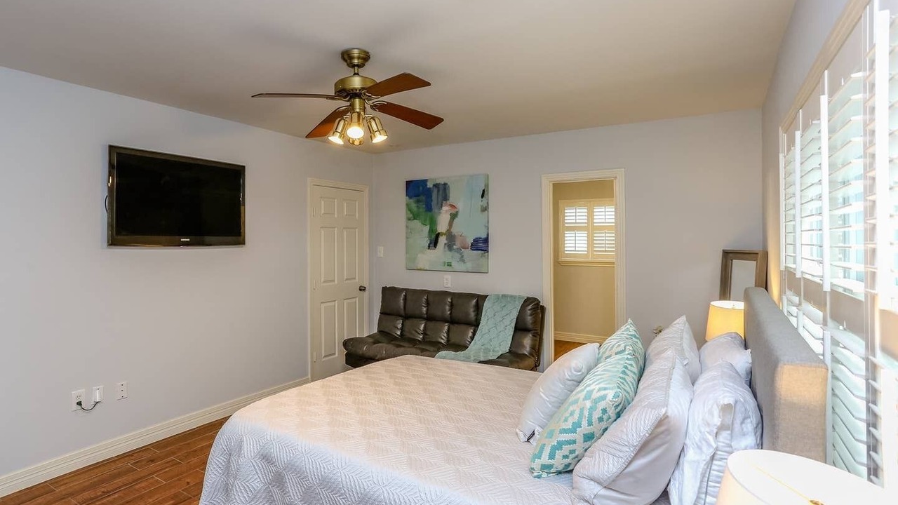 Photo of Bedroom in Braeburn