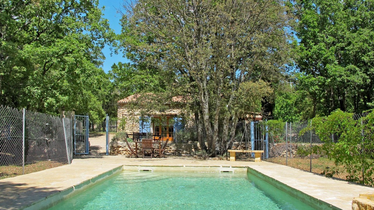 Photo of Outdoor in Regusse