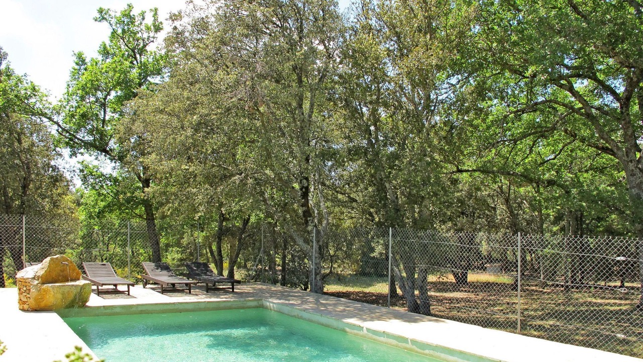 Photo of Outdoor in Regusse
