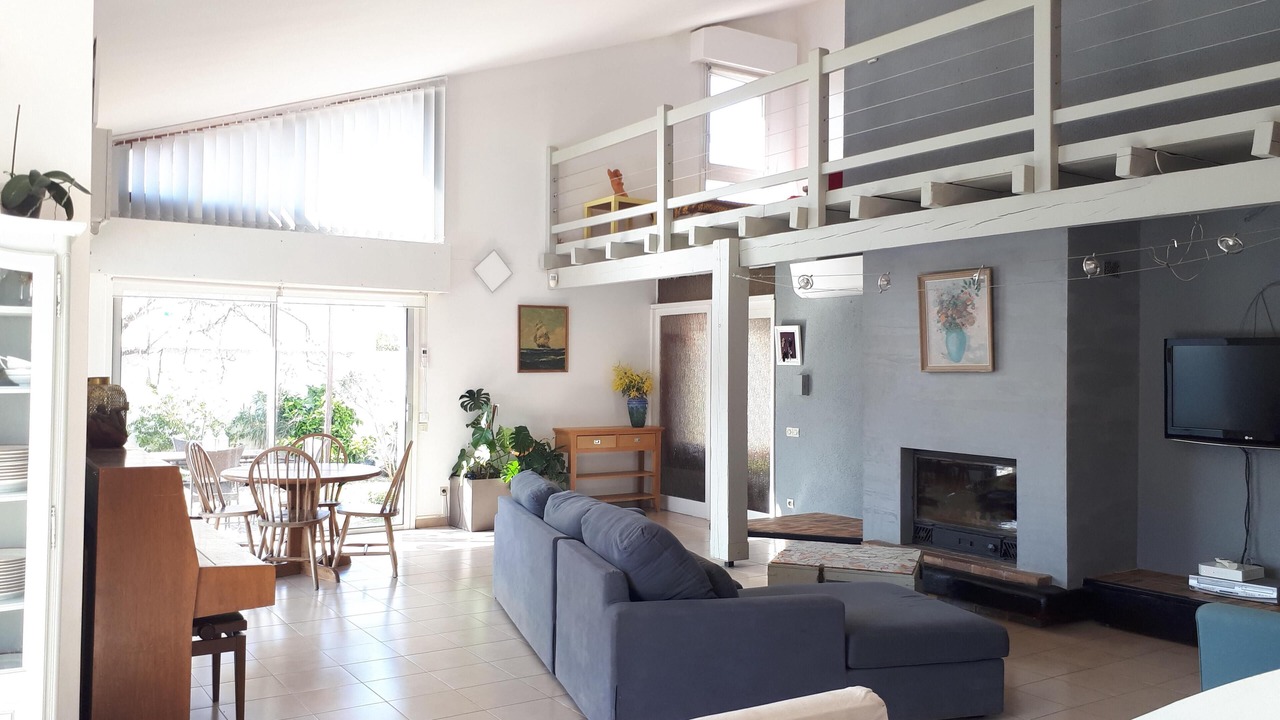 Photo of Livingroom in Saint-Esteve