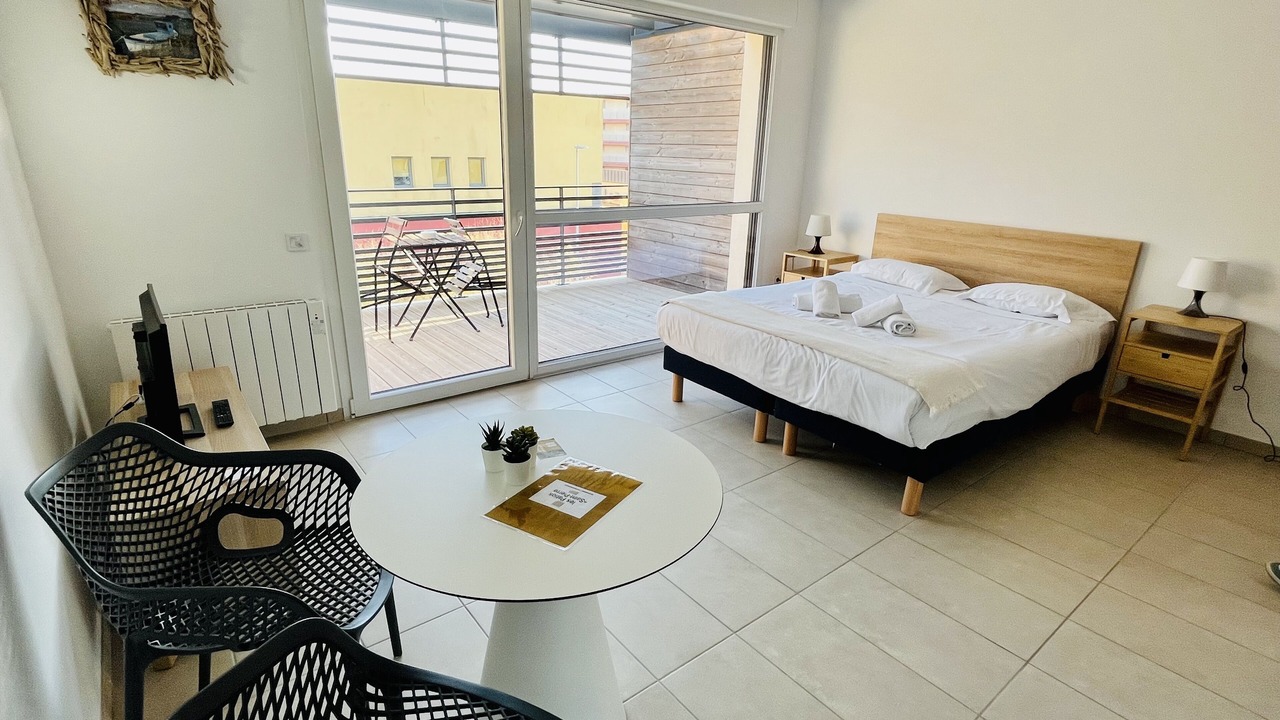 Photo of Bedroom in Palavas-les-Flots