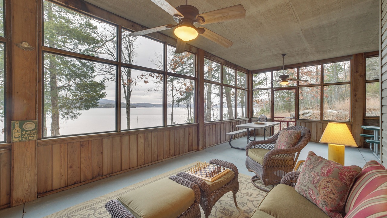 Photo of Livingroom in Garfield