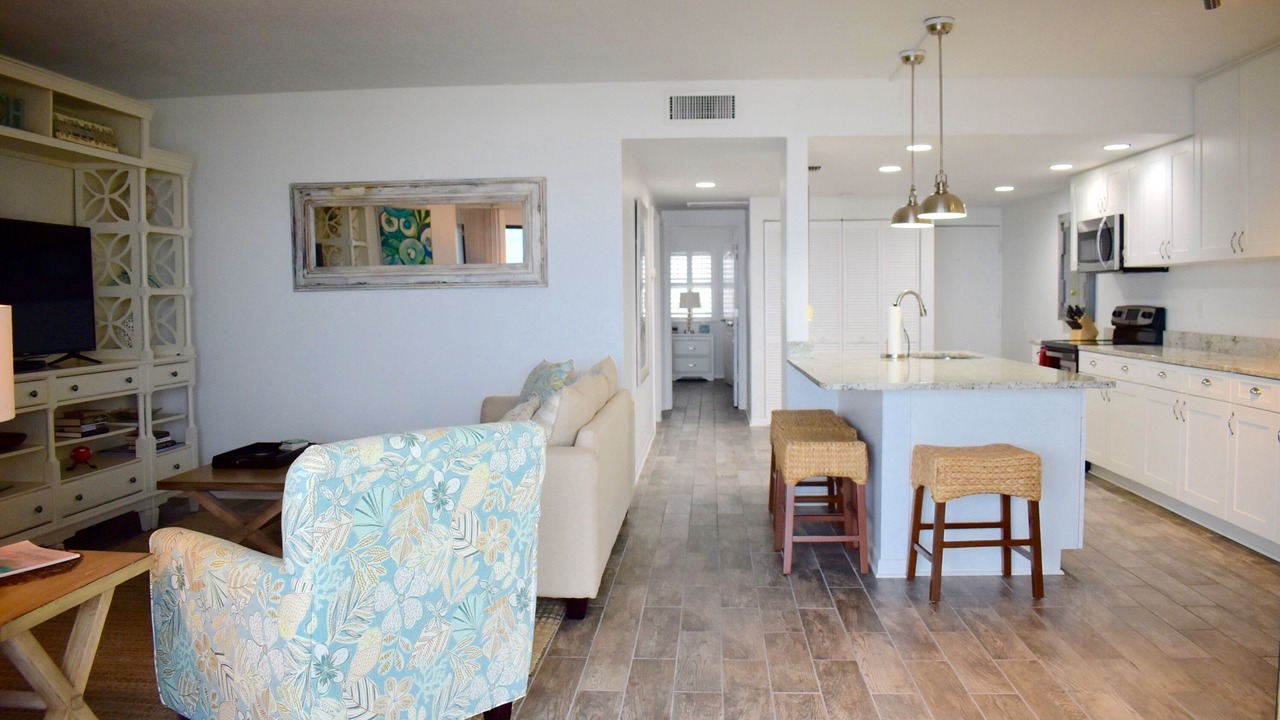 Photo of Livingroom in Jacksonville Beach