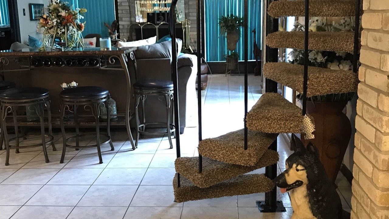 Photo of Livingroom in North Central Thousand Oaks