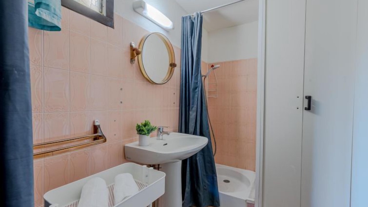 Photo of Bathroom in Port Leucate