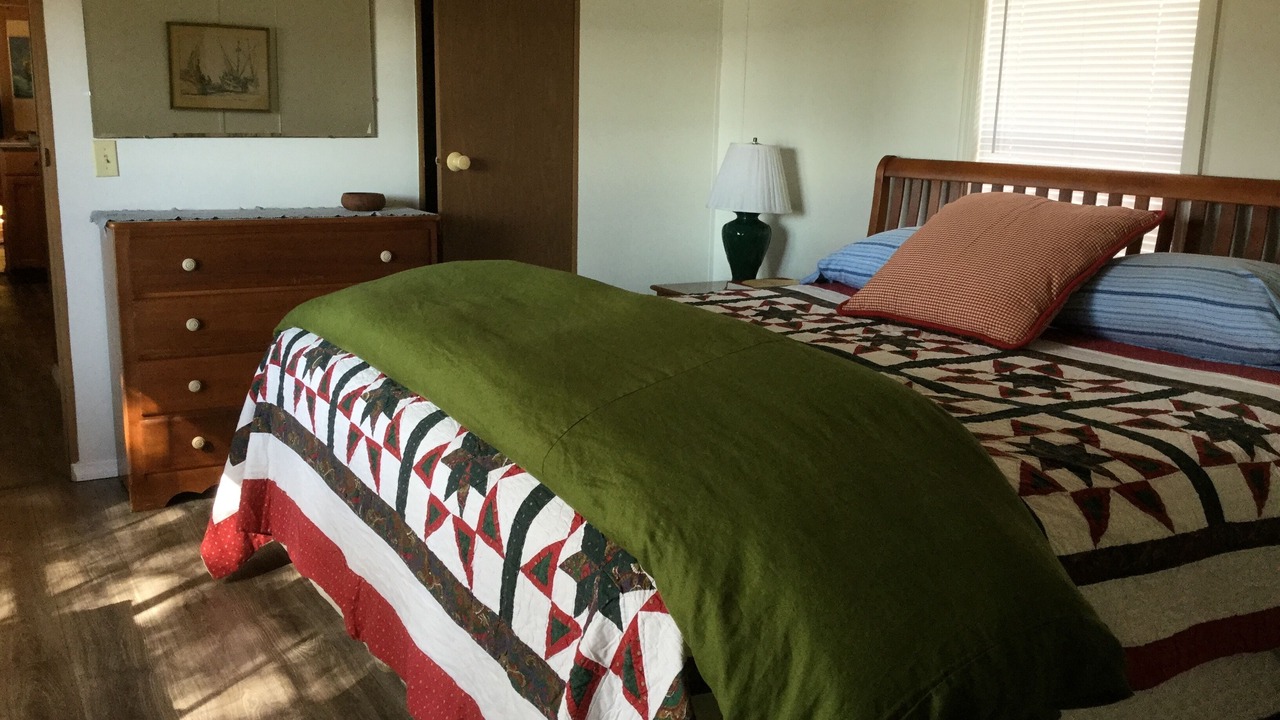 Photo of Bedroom in Edgar
