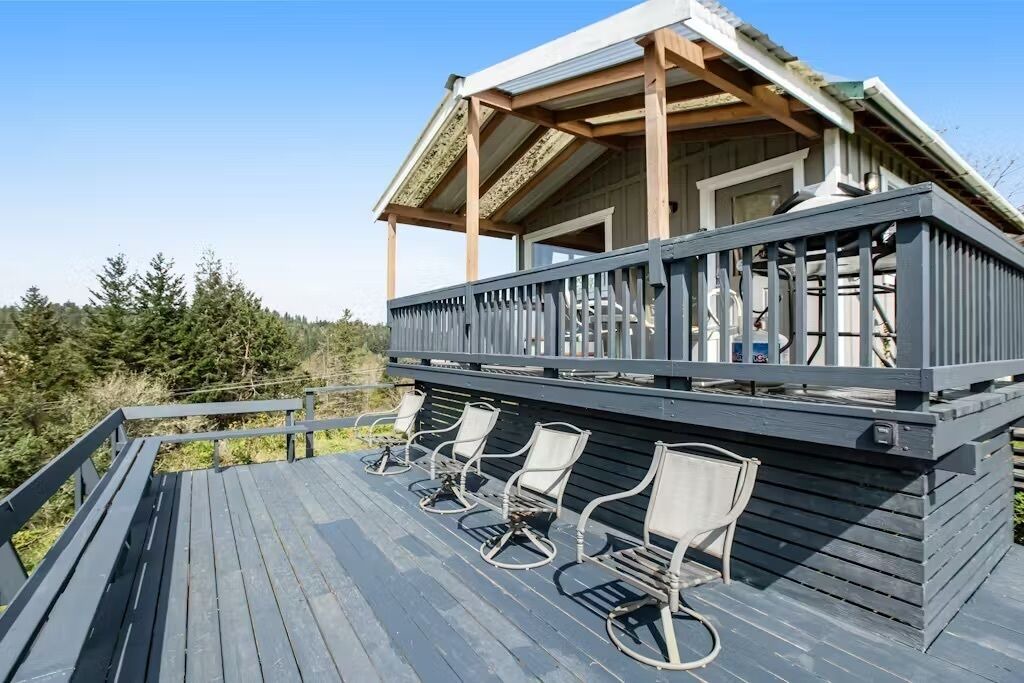 Photo of Others in Deer Harbor