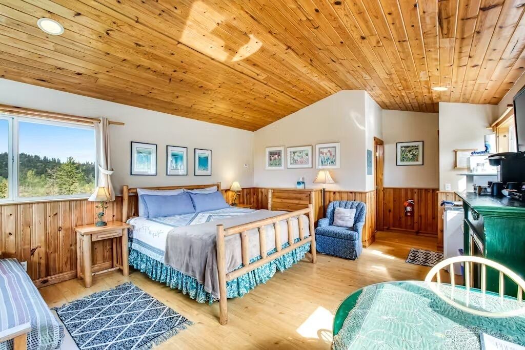 Photo of Others in Deer Harbor