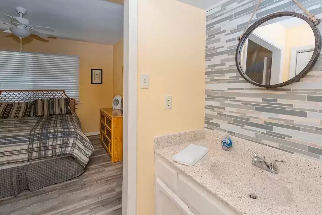 Photo of Bedroom in City-by-the Sea