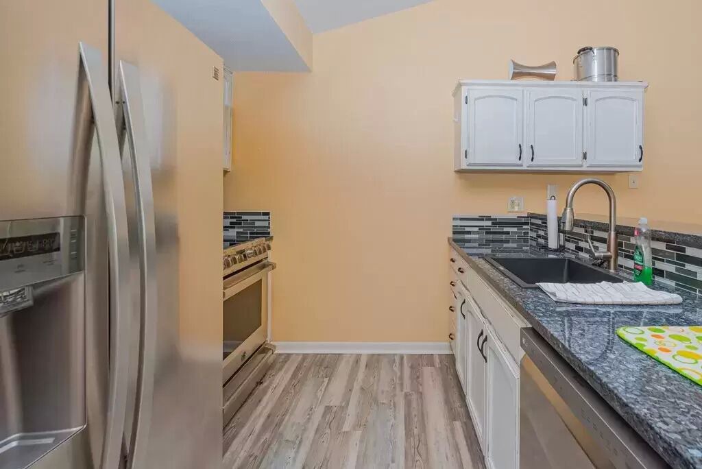 Photo of Kitchen in City-by-the Sea