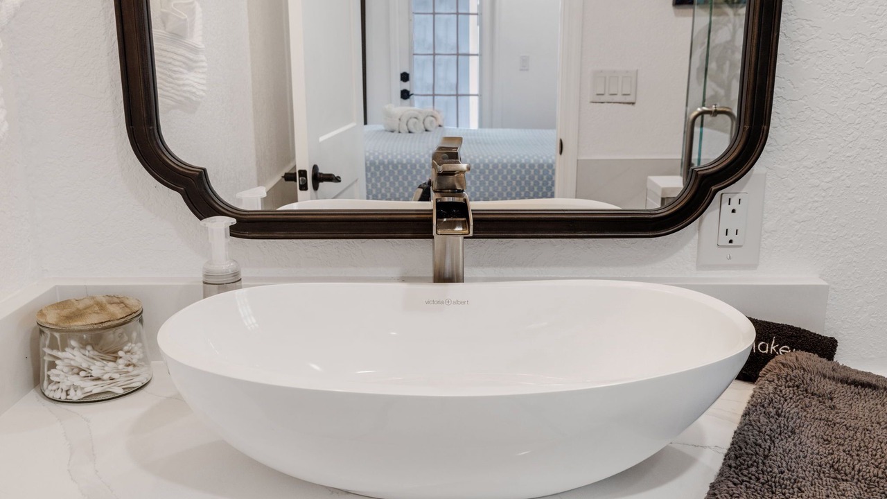 Photo of Bathroom in Bay Esplanade