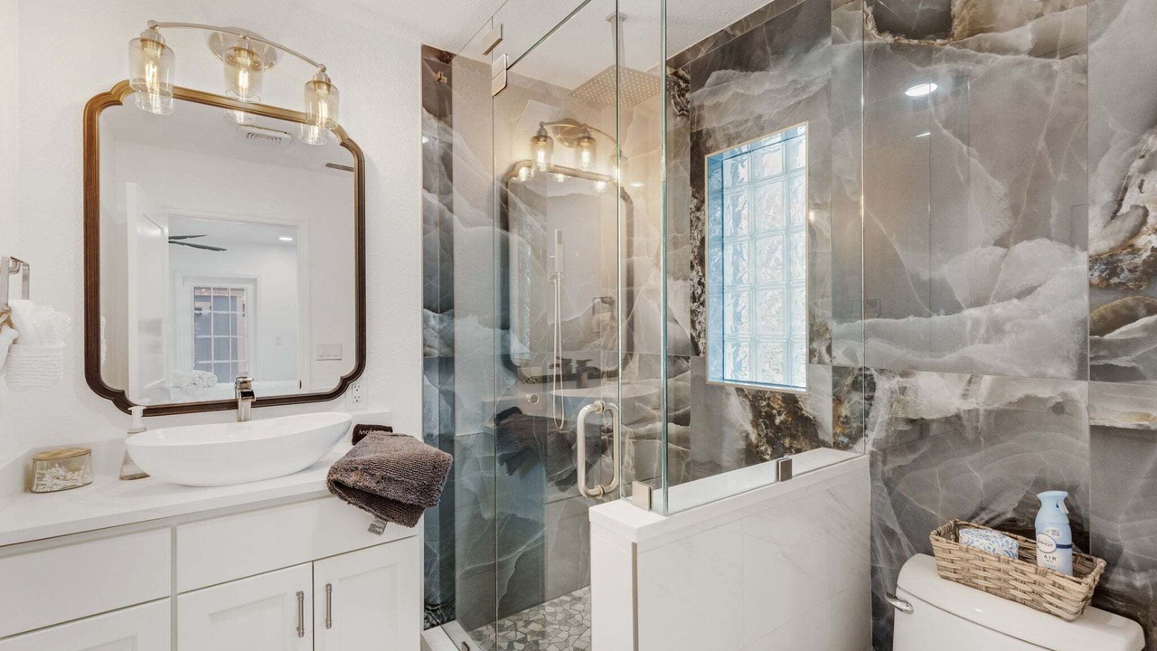 Photo of Bathroom in Bay Esplanade