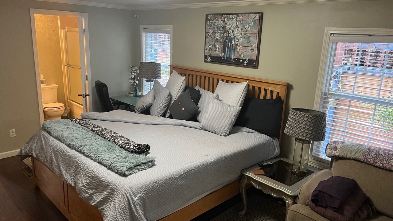 Photo of Bedroom in Asheville