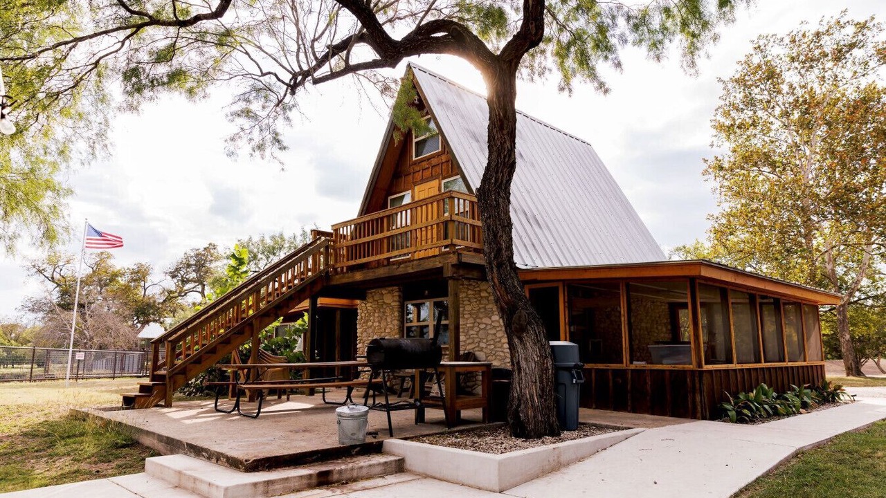 Photo of Patio Balcony in Uvalde