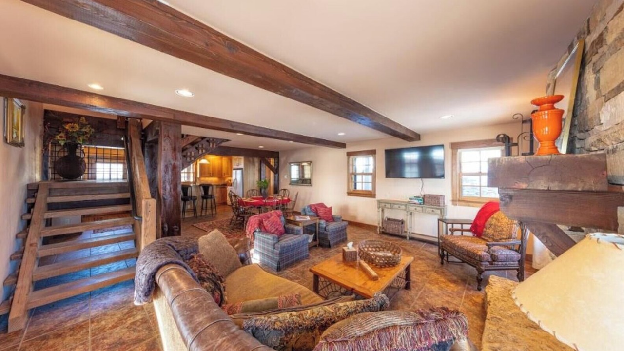 Photo of Livingroom in Gunnison