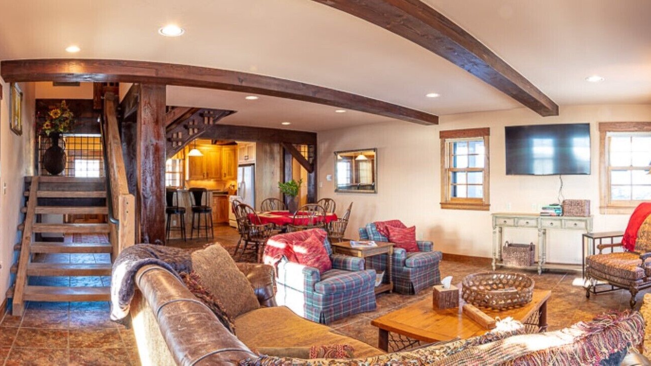 Photo of Livingroom in Gunnison