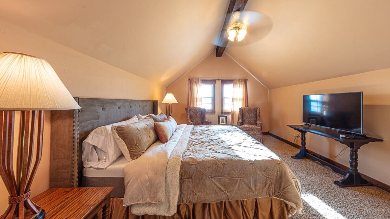 Photo of Bedroom in Gunnison