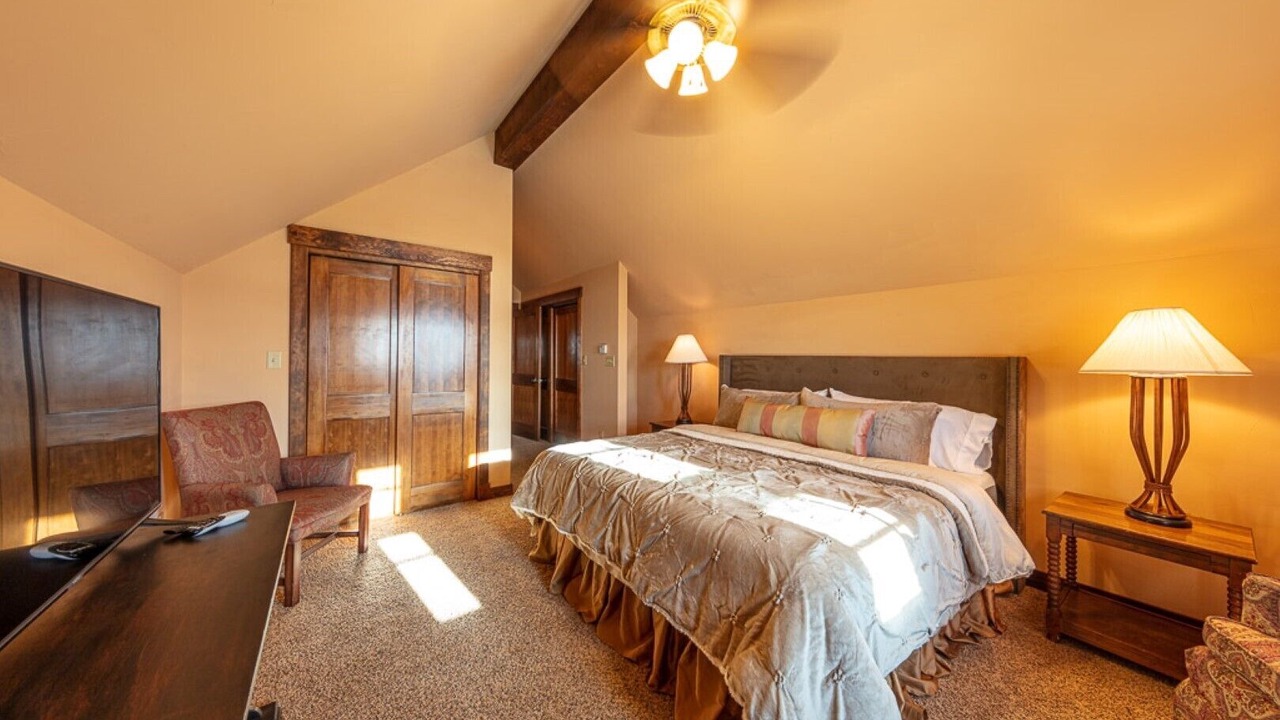 Photo of Bedroom in Gunnison