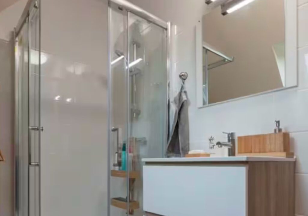 Photo of Bathroom in Plouedern