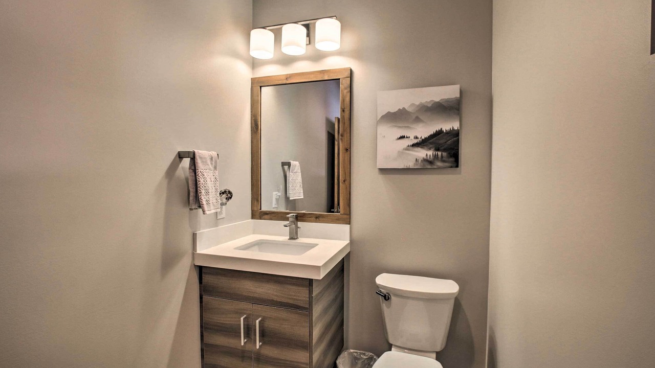 Photo of Bathroom in Eden
