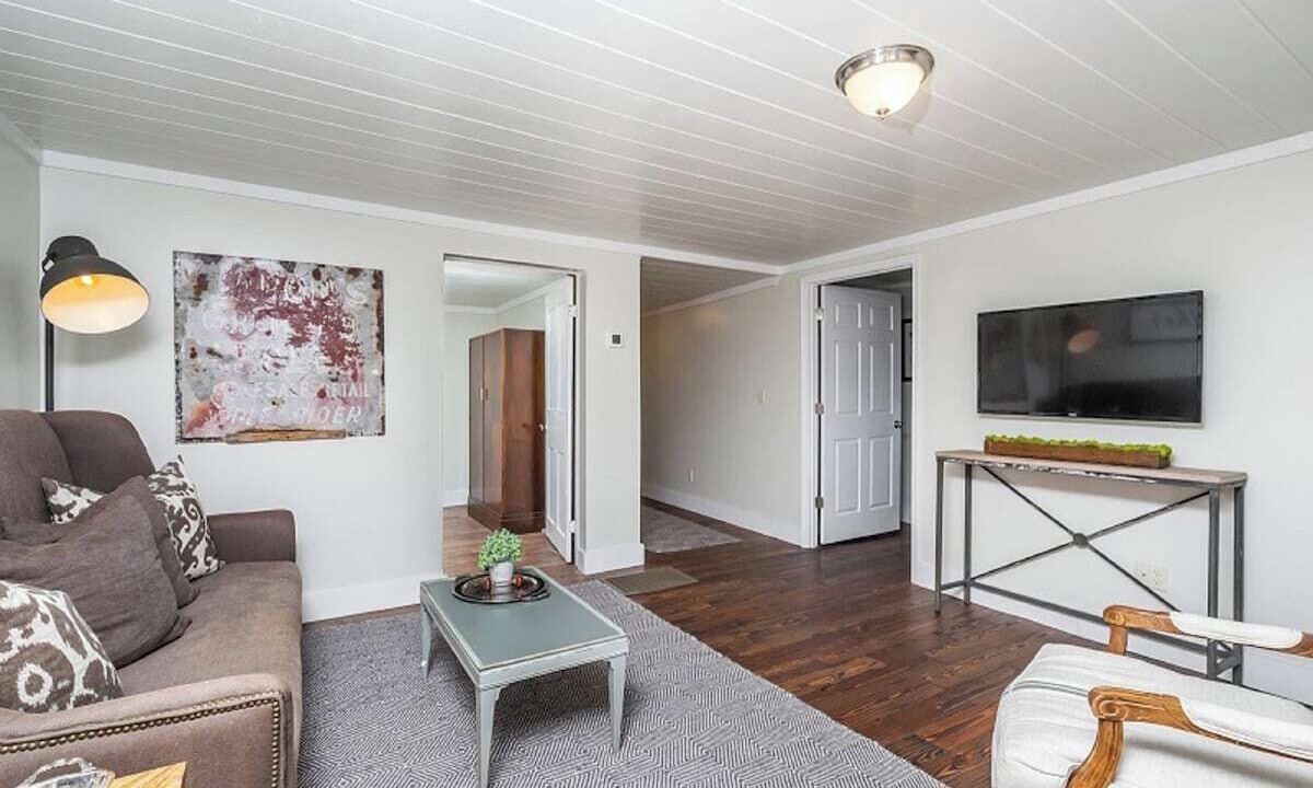 Photo of Livingroom in Ellijay