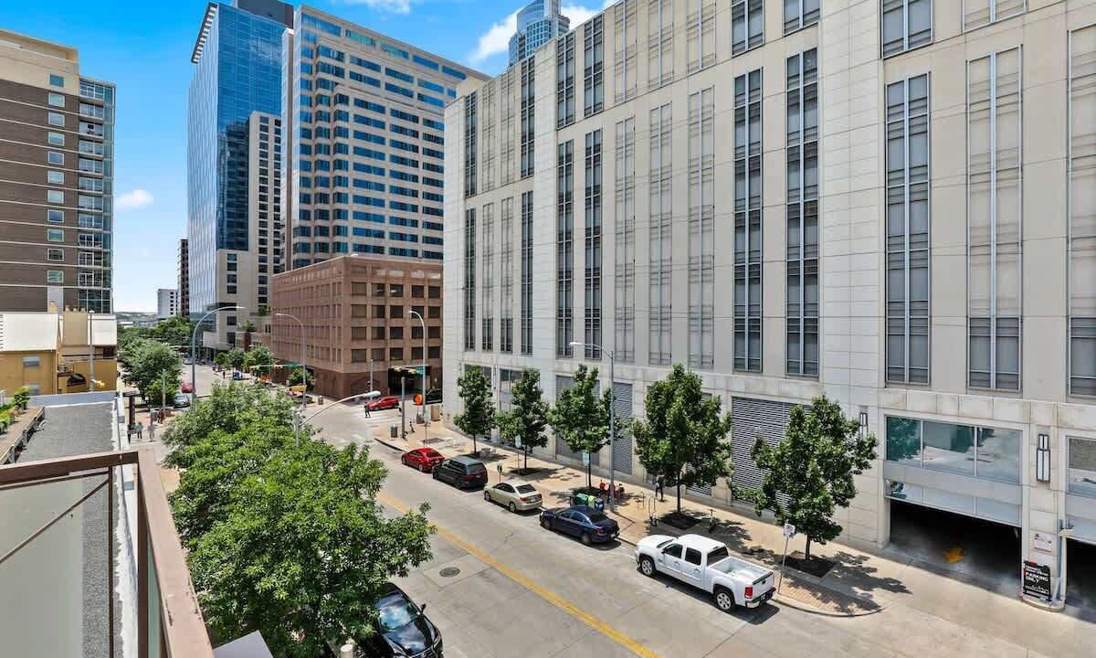 Photo of Others in Downtown Austin