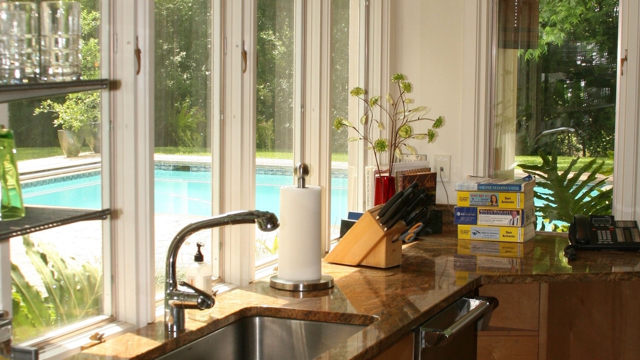 Photo of Kitchen in East Pyron