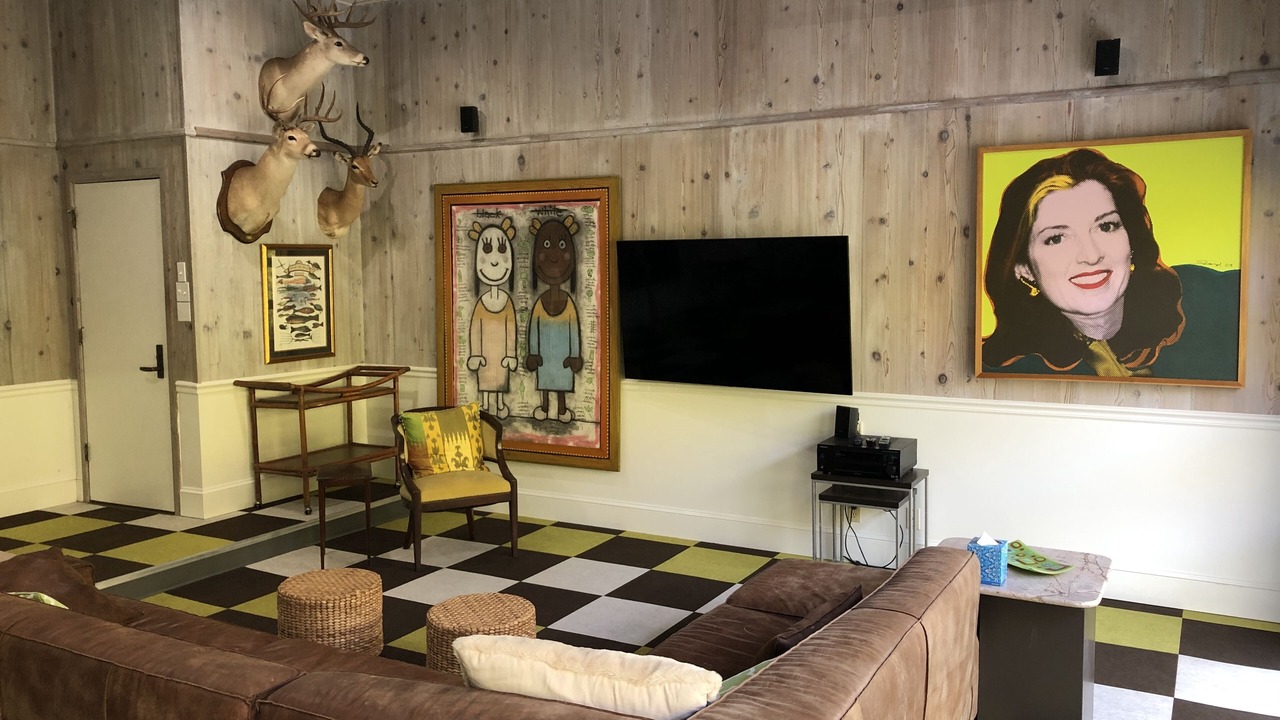 Photo of Livingroom in East Pyron