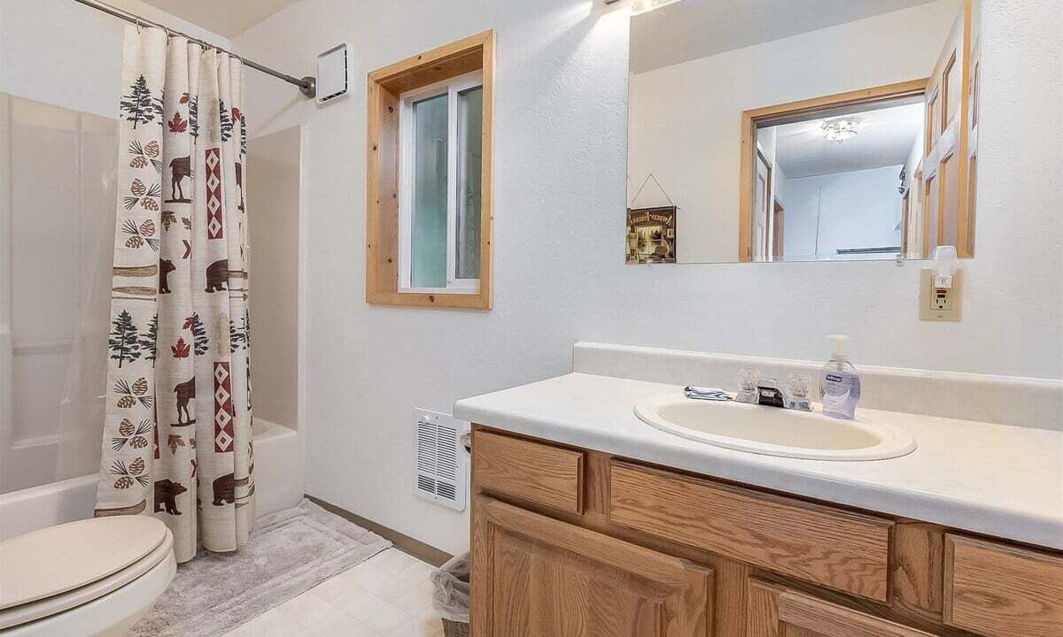 Photo of Bathroom in Packwood