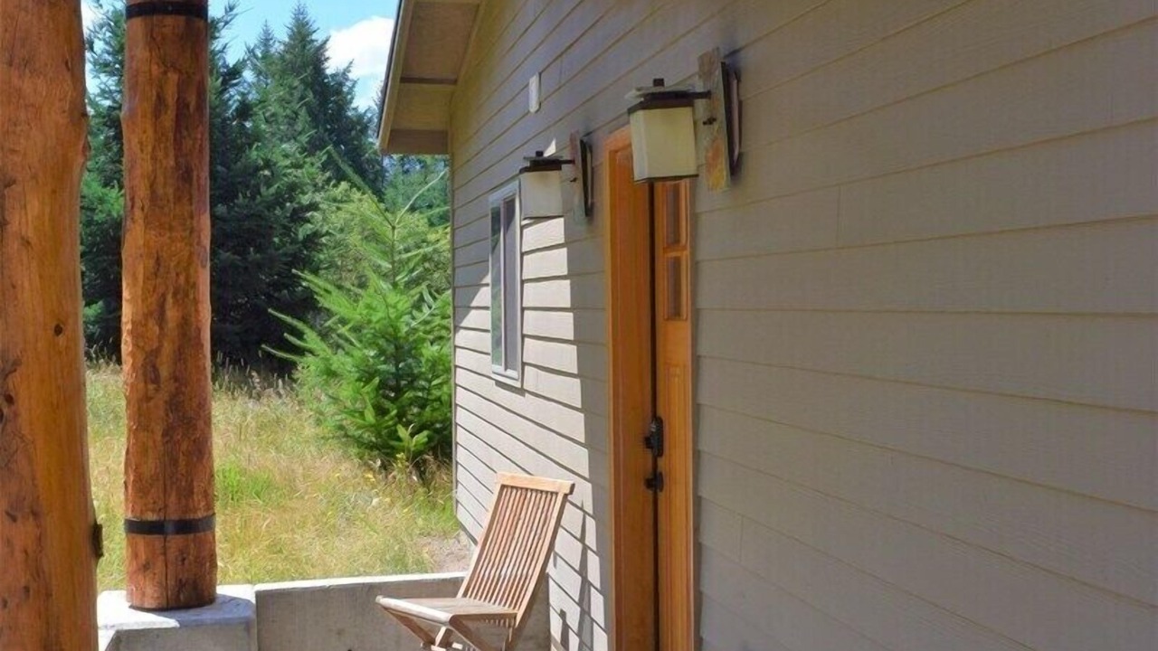 Photo of Others in Packwood