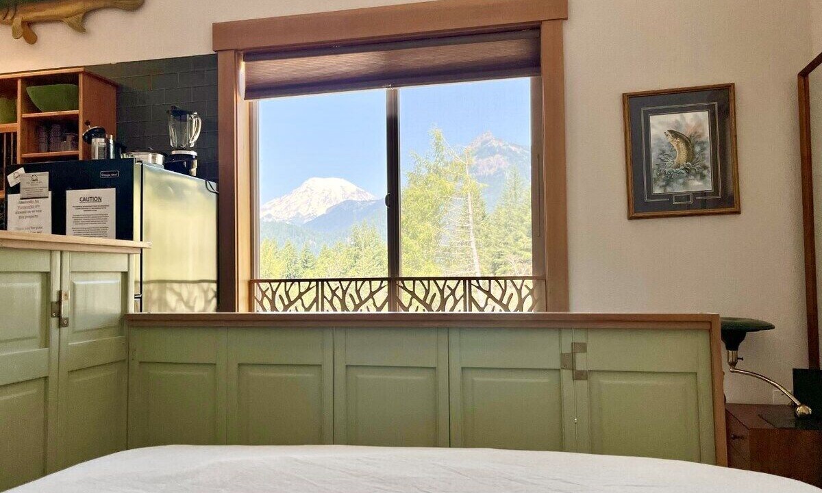 Photo of Others in Packwood