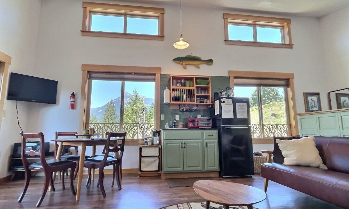 Photo of Others in Packwood