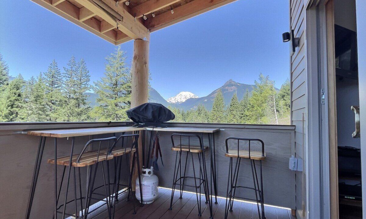 Photo of Others in Packwood