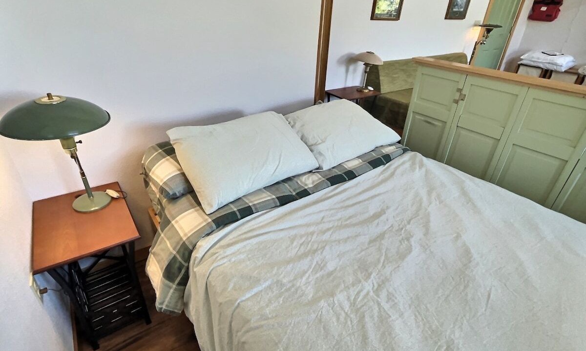 Photo of Others in Packwood