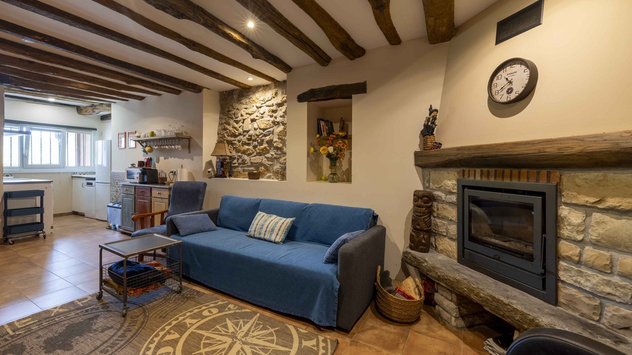 Photo of Livingroom in Aia