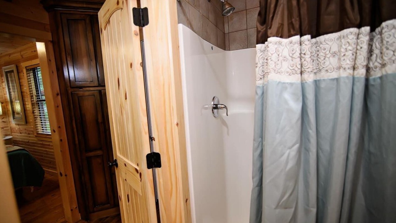 Photo of Bathroom in Hochatown