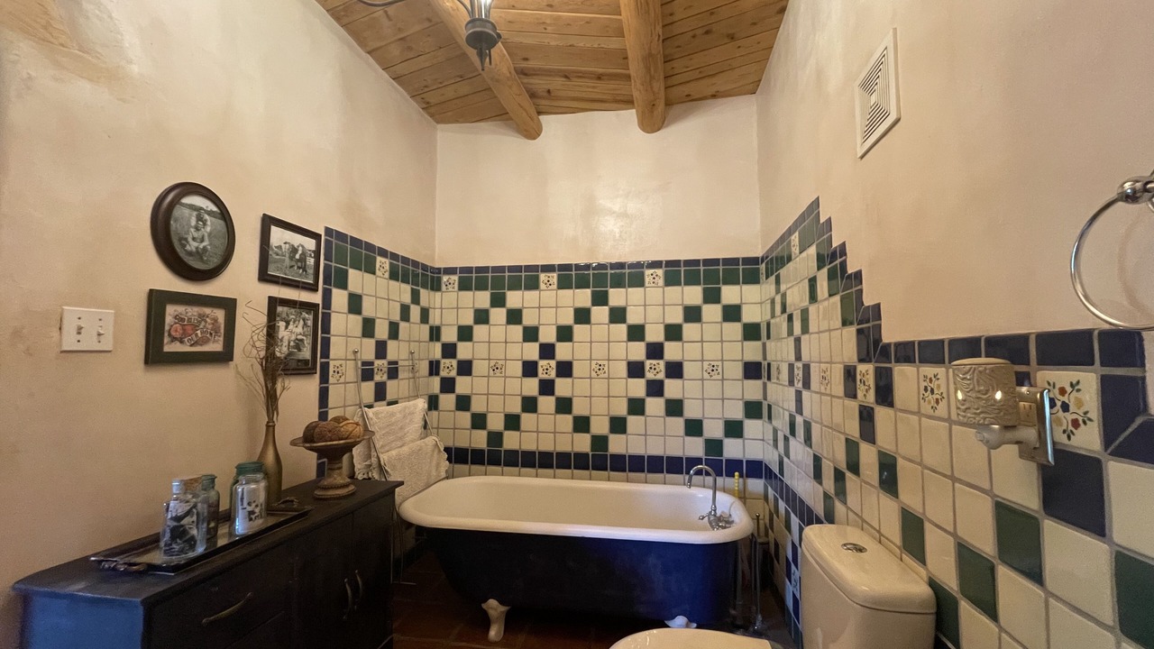 Photo of Bathroom in Corrales