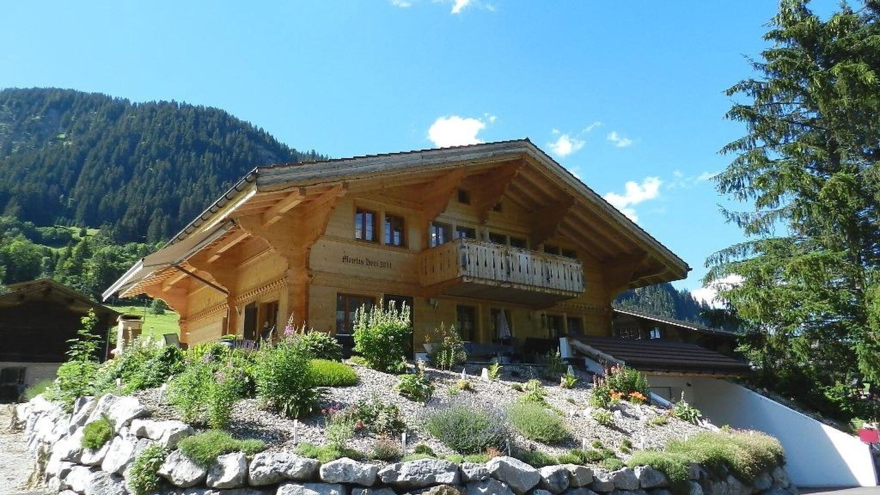 Photo of Others in Gsteig