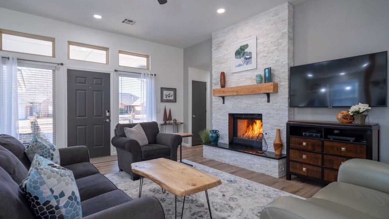 Photo of Livingroom in Edmond