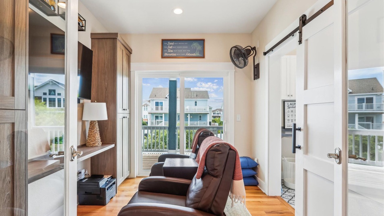 Photo of Livingroom in Ocean Sands