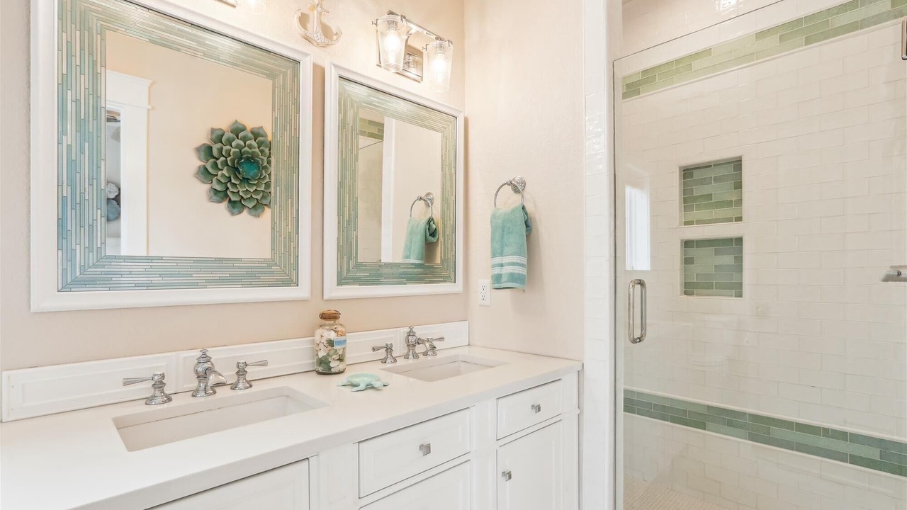 Photo of Bathroom in Ocean Sands